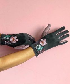 Guantes flor jardín secreto disaster designs